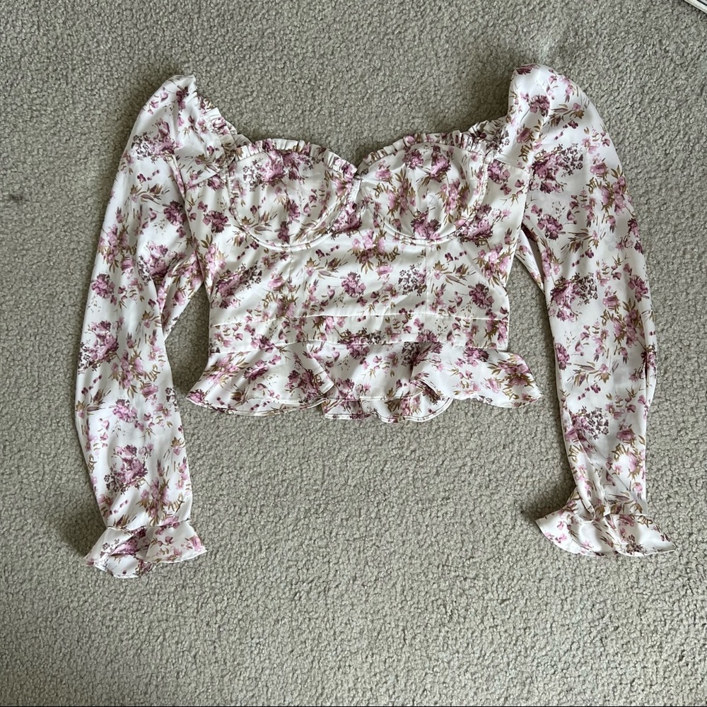 Off white mauve floral crop top silky feel and frilly